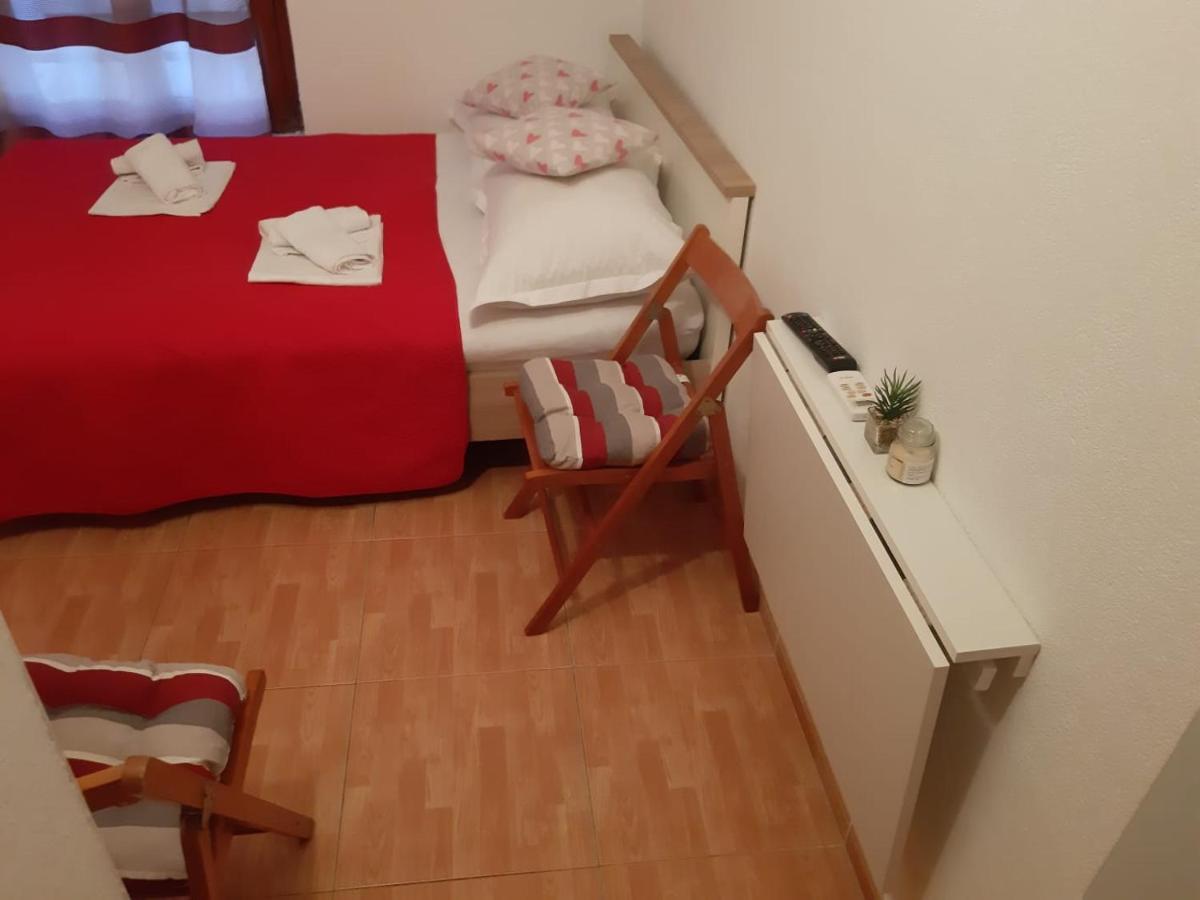 Apartments Knezic Igrane Εξωτερικό φωτογραφία