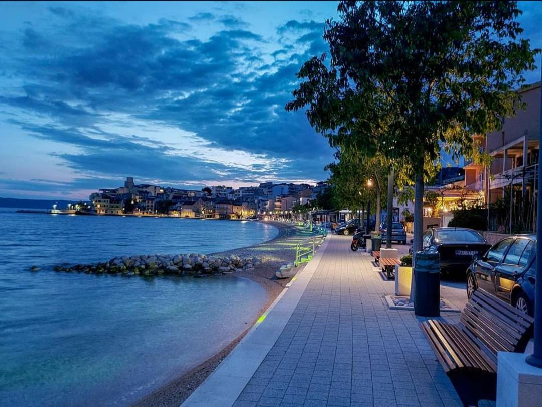 Apartments Knezic Igrane Εξωτερικό φωτογραφία