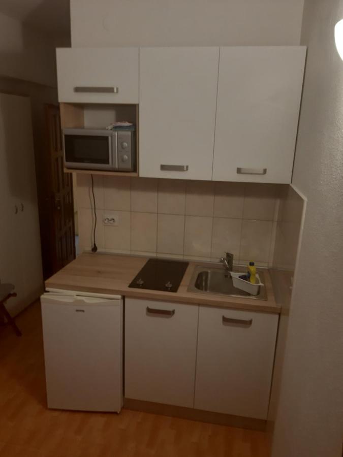 Apartments Knezic Igrane Εξωτερικό φωτογραφία