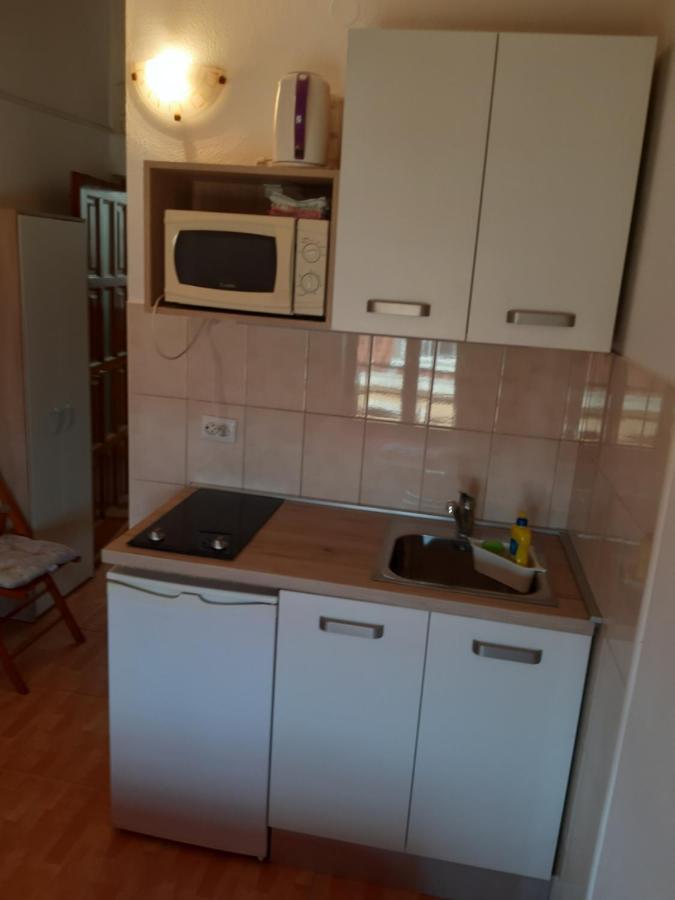 Apartments Knezic Igrane Εξωτερικό φωτογραφία