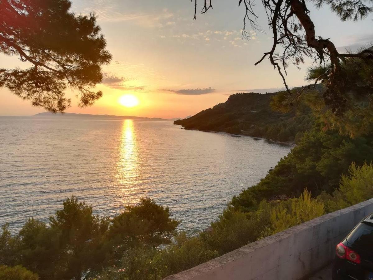 Apartments Knezic Igrane Εξωτερικό φωτογραφία